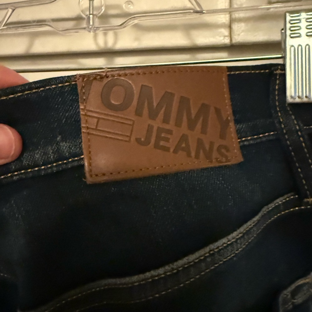 Tommy Hilfiger Men’s Blue Denim Shorts - Picture 3 of 5